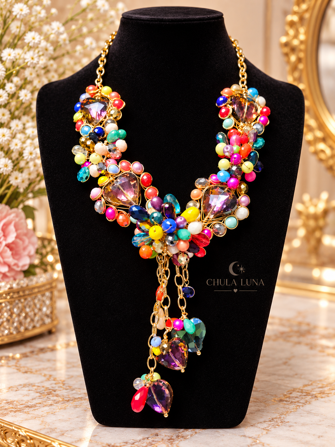 Collar Artesanal Multicolor Corazones de Crystal. ChulaLuna
